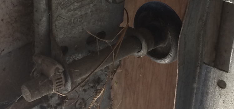 garage-door-roller-off-track-repair in Tsawwassen